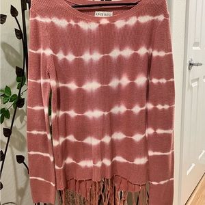 Knox Rose Split Back Fringed Sweater